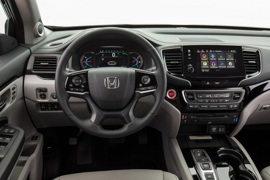 Панель приборов Honda Pilot Elite 2018 года  (NA) (фото 30 из 40)